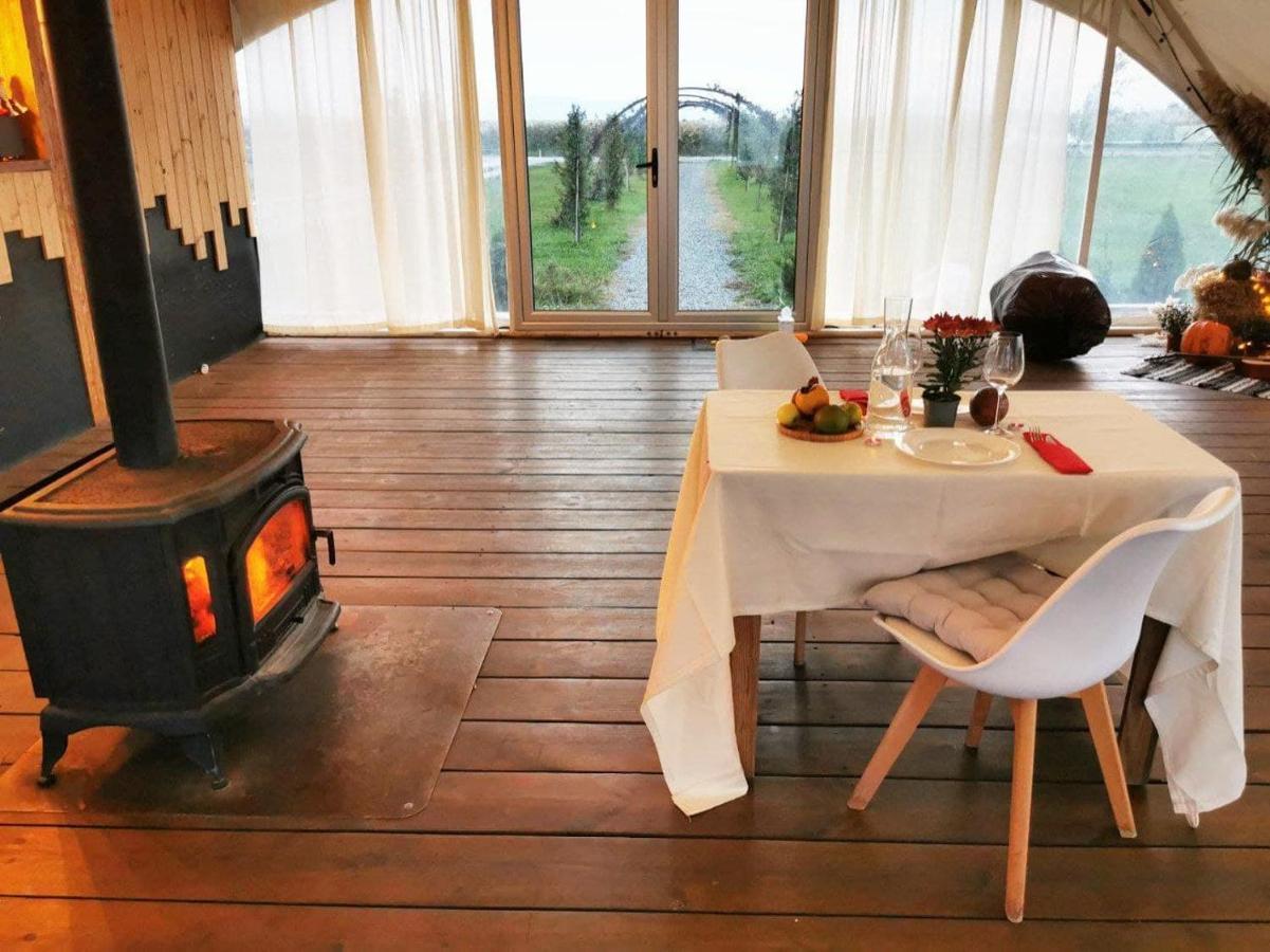 Отель Комплекс Jewelberry Glamping Мцхета Экстерьер фото