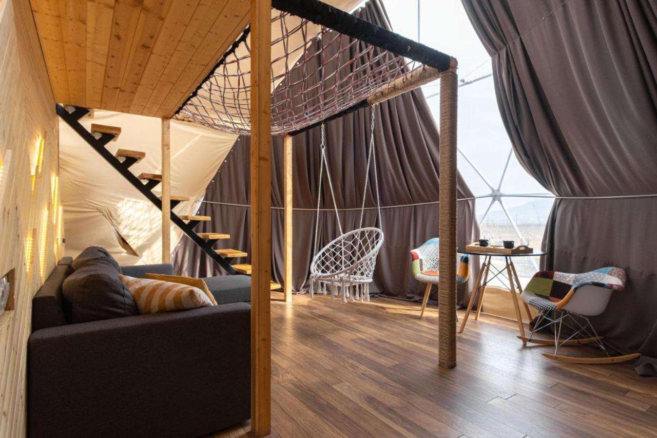 Отель Комплекс Jewelberry Glamping Мцхета Экстерьер фото
