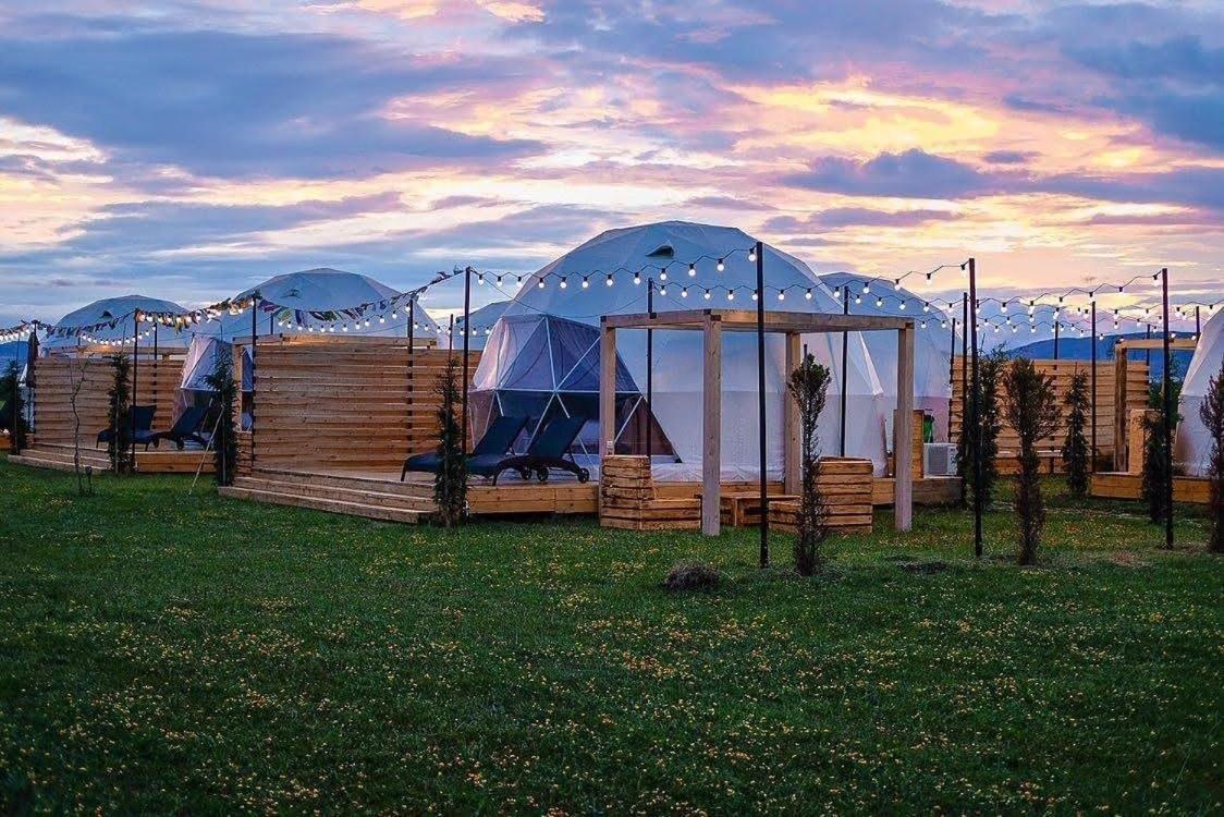 Отель Комплекс Jewelberry Glamping Мцхета Экстерьер фото